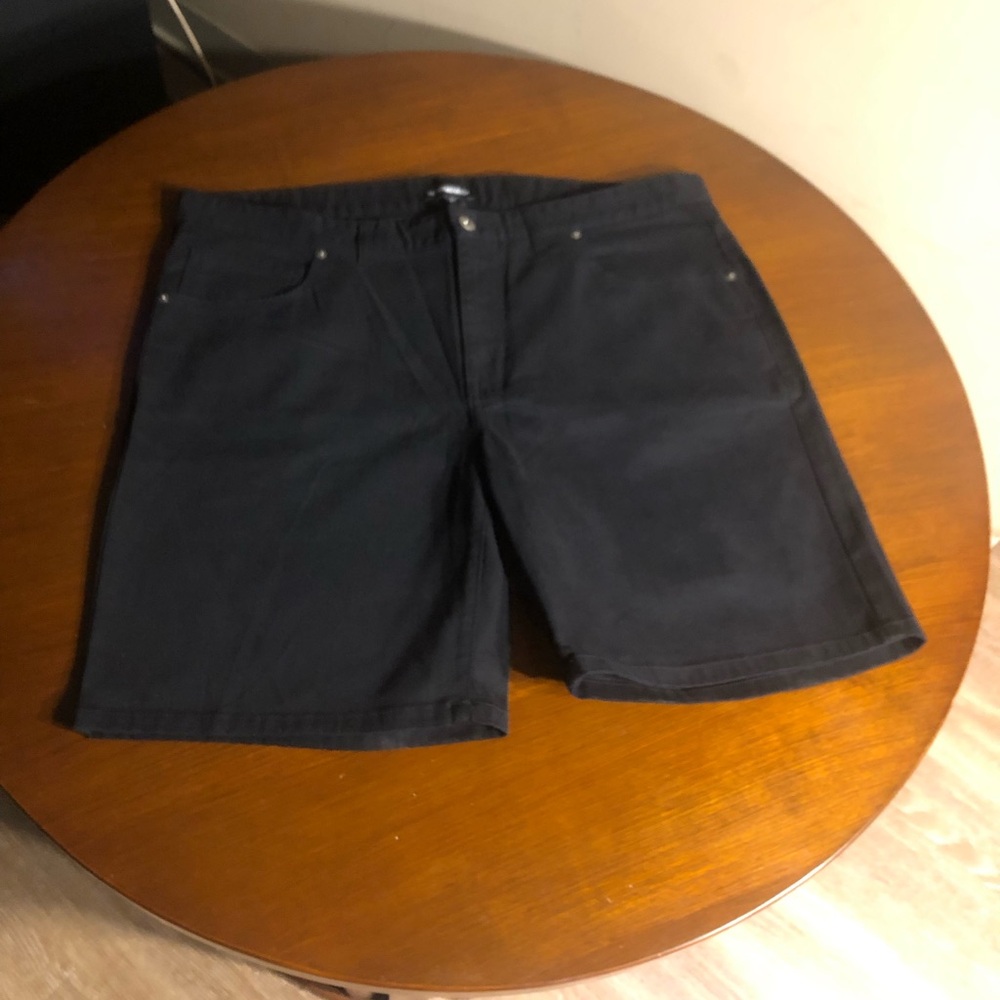 NWT Fashion Nova Mac Chino Short - Black Size 42